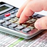 جزییات تازه درباره تغییر حقوق کارمندان در سال آینده/ مبلغ عائله مندی و حق اولاد کارکنان دولت چقدر خواهد بود؟