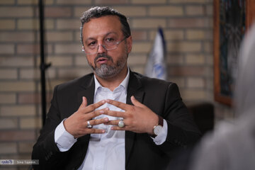 خاندوزی: ما شریک چین نیستیم / چین برای ما «سوپرمارکت آخر شب» است