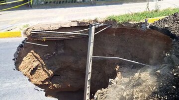 خشک شدن دریاچه‌ ارومیه زخمی بر تن ایران است