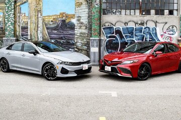 خودروی ژاپنی یا کره‌ای؟ / رقابت خودروسازان شرق آسیا در ایران!