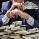 در این کشور از هر ۷ نفر، یک نفر میلیونر است + جدول