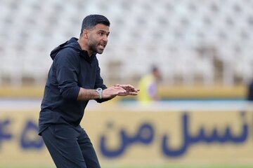 روانخواه هر روز شاکی تر از دیروز/ استعفای دوباره سرمربی تیم امید؟