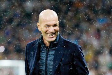 زیدان، قند را در دل هواداران آب کرد!