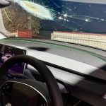 شهاب‌سنگ شیشه خودروی در حال حرکت را ذوب کرد / حادثه‌ای نادر در بزرگراه