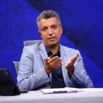 عکس | از ریختن خون روی ماشین تا سفارش برای کار کردن با 2 شرکت خاص!