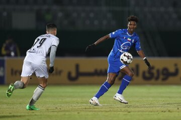 عکس | خبر خوش برای ستاره استقلال؛ هافبک خارجی آبی‌ها پدر شد