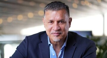 عکس | علی دایی و ساسی مانکن؛اعتراضها به هوش مصنوعی