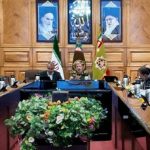 فرمانده کل ارتش: لحظه‌ای از ارتقای قدرت دفاعی غافل نیستیم/ از تجربیات جنگ ۱۲ روزه برای آماده‌تر شدن استفاده کرده‌ایم