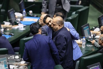 فهرست حامیان فیلترینگ که اینترنت سفید دارند؛ از مجری که گفت اوسکل نظام مقدس نیستم تا خانم طراح کلینیک ترک بی حجابی + اینفوگرافی