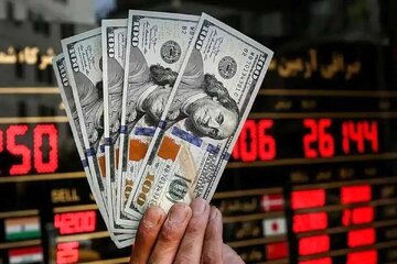 قیمت دلار، یورو و سایر ارزها امروز ۱۸ آبان/ مسیر قیمت دلار صعودی شد