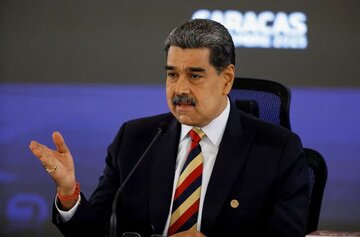 مادورو خطاب به نظامیان: در حالت آماده‌باش باشید