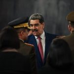 هدیه تولد ترامپ به مادورو با پخش اعلامیه بر فراز کاراکاس