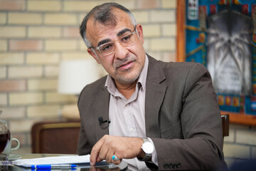  هشدار  به مؤسسات مالی و اعتباری فاقد مجوز/ تعیین تکلیف فوری یا معرفی به قوه قضاییه