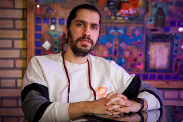 وقتی فرهنگ‌ عذرخواهی نداریم/ استقلالی‌ها ما می‌گوییم معذرت!