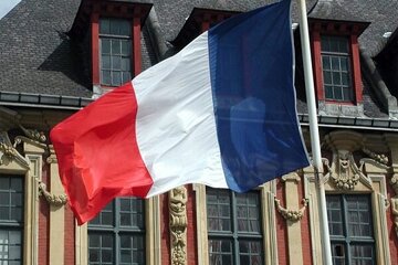 پاریس: وزیر خارجه فرانسه ۲۶ نوامبر با عراقچی دیدار می کند