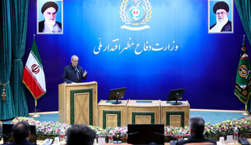 پزشکیان: دشمن می‌داند که صرفا با حمله نظامی نمی‌تواند جمهوری اسلامی را از پا درآورد/ ۴۷ سال است به دنبال آن بودیم که با تغییر افراد مشکلات را رفع کنیم