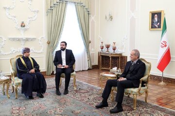پزشکیان: روابط ایران و عمان با قدرت، استحکام و آینده‌نگری ادامه خواهد داشت