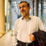 پیام معنادار احمدی نژاد به مخالفانش؟/ نقشه رئیس جمهور سابق برای انتخابات شورای شهر آینده