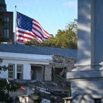 کاخ سفید در حال بررسی امکان انجام مذاکرات مستقیم با مادورو