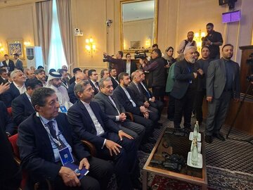 کنفرانس بین‌المللی «حقوق بین‌الملل تحت تهاجم: تجاوز و دفاع» آغاز شد
