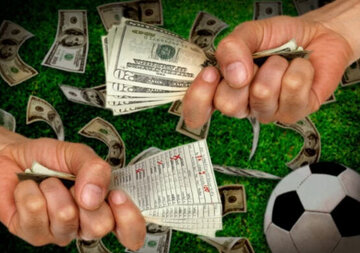 ۱۰۰۰ بازیکن متهم به تبانی و شرط‌بندی شدند!