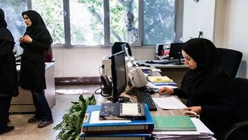 آماده‌باش اداری و استخدامی به کارمندان/ نحوه پرداخت حقوق کارمندان از این تاریخ تغییر می‌کند/ جزییات لایحه افزایش حقوق بازنشستگان اعلام شد