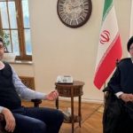 ابطحی: به ستار هاشمی گفتم «خط بی فیلتر همه مسئولان را ببندد شاید به یاد مردم بیافتند»