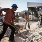 احتمال افزایش دستمزد تا ۳۳ میلیون تومان وجود دارد؟/ دستمزد از رقم واقعی چقدر عقب است؟