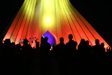 از کنسرت خیابانی فردی مرکوری تا همایون شجریان/ وقتی معنای یک رویداد پراکنده شود، برخی گفتند شیره مالیدن سر مردم بود