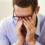 بلاهایی که آلودگی هوا بر سر چشم‌ها می‌آورد