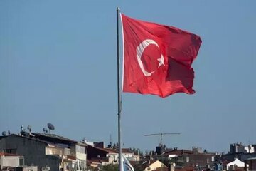 ترکیه، نمایندگان اوکراین و روسیه را به دلیل حملات به دریای سیاه فراخواند