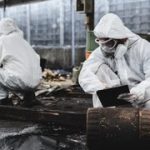 جذابیت مرگبار پودر درخشان / درخشش پودر آبی چطور یک شهر را به کابوسی هسته‌ای فرو برد؟