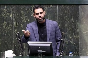 حمله تند خبرگزاری نزدیک به سپاه علیه امیرحسن ثابتی در دفاع از فرمانده سپاه تهران/ سخنانش «ریا» و «دروغ محض» بود/ سپاه جزو سالم‌ترین نهادهاست