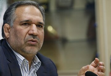 رئیس کمیسیون اقتصادی اتهام دست داشتن مجلس در ایجاد تورم را رد کرد/ شمس الدین حسینی: تنظیم بازار بهدرستی محقق نشده و مجلس ناگزیر از افزایش نظارت است