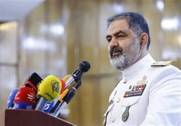 رمز موفقیت ایران در برابر تهدیدات جهانی از زبان دریادار ایرانی