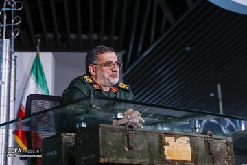 روایت سردار نائینی از اقدامات در «جنگ جدید دشمن»؛ تولید شبه سیاهنمایی و دامن زدن به نارضایتیهای اجتماعی/ براندازی نرم خطرناکتر از جنگ نظامی است