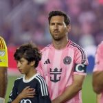 عکس | بوسه‌های عاشقانه مسی پس از یک شب رویایی