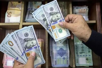 قیمت دلار، یورو و سایر ارزها امروز ۶ دی/ جهش ارز عجیب شد، دلار یکباره ۴۲۵۰ تومان بالا رفت