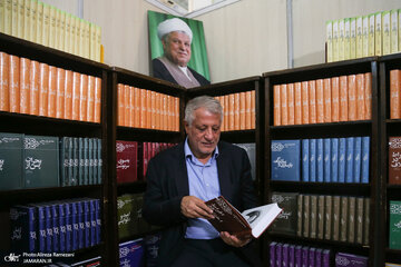 محسن هاشمی: پس از شیوع کرونا خاطرات پدرم را به آقا مسعود دادم/ رهبری درباره خاطرات پدرم تاکنون نظری اعلام نکرده‌اند