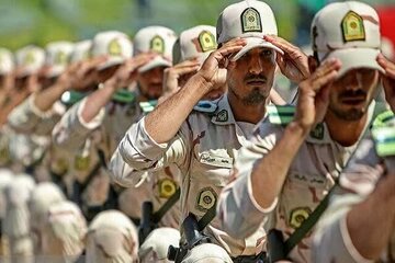 میزان افزایش حقوق سربازان در سال ۱۴۰۵ اعلام شد