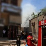 نجات زن گرفتار در آتش‌سوزی منزل مسکونی