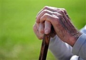 هشدار درباره سالمندی شتابان ایران؛ بحرانهای متوالی دهه شصت