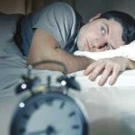 چرا بعد از چُرت، احساس گیجی داریم؟/ راهکارهای بهبود هوشیاری پس از خواب کوتاه