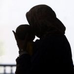 یک‌سوم فرزندخواندگی‌ها در ایران غیرقانونی است؛ اوج بحران در سال ۱۳۹۹