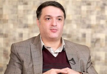اهمیت کتاب «در معّیتِ پرزیدنت» از نگاه محمد قوچانی