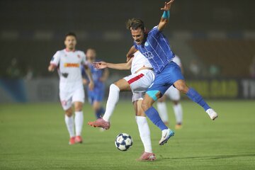 جدایی مدافع استقلال منتفی شد