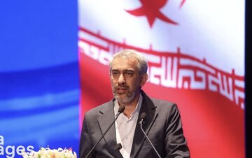 حاکمیت الیگارشی در ایران قویتر از روسیه است/ حریری: زور حاکمیت به الیگارشی نمیرسد، به کارمند و کارگر و بازنشسته فشار میآورد
