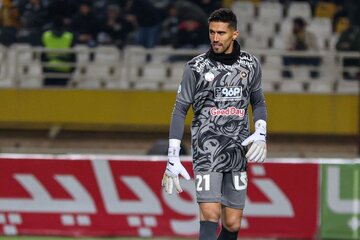 حمله حسینی به ساپینتو: من را از خونهام جدا کردی/ فعلا خوشحال باش