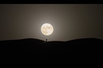 عکس روز ناسا از ماه کامل 