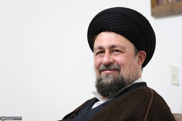 هشدار سید حسن خمینی درباره دوقطبی سازی در کشور/ هر جا گرفتاری ها خارج از توان ما شد، اگر منیت را کنار گذاشتیم، خداوند مدد کرد